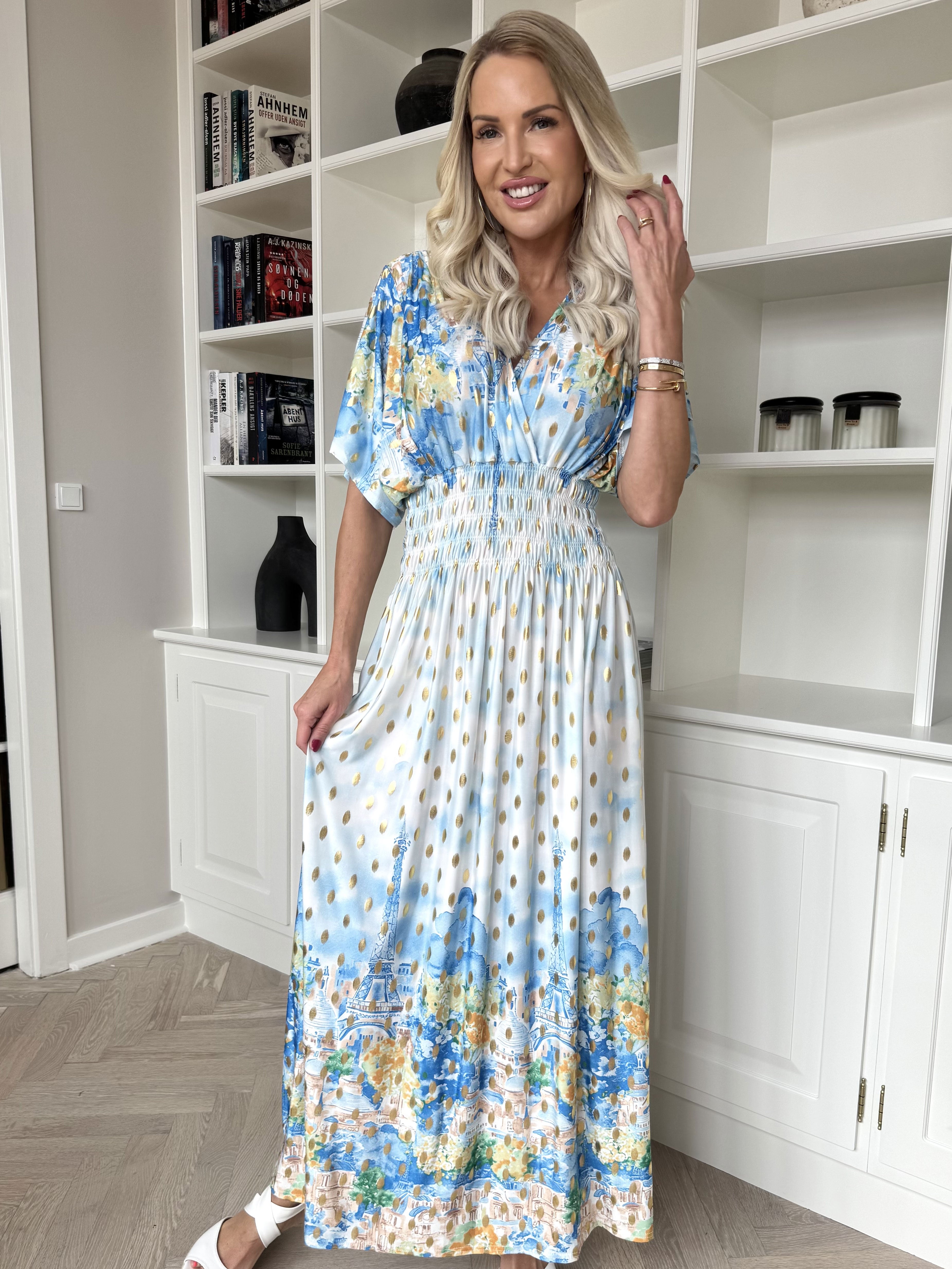 Pams Paris - Lång elastisk mönstrad klänning med guldnitar